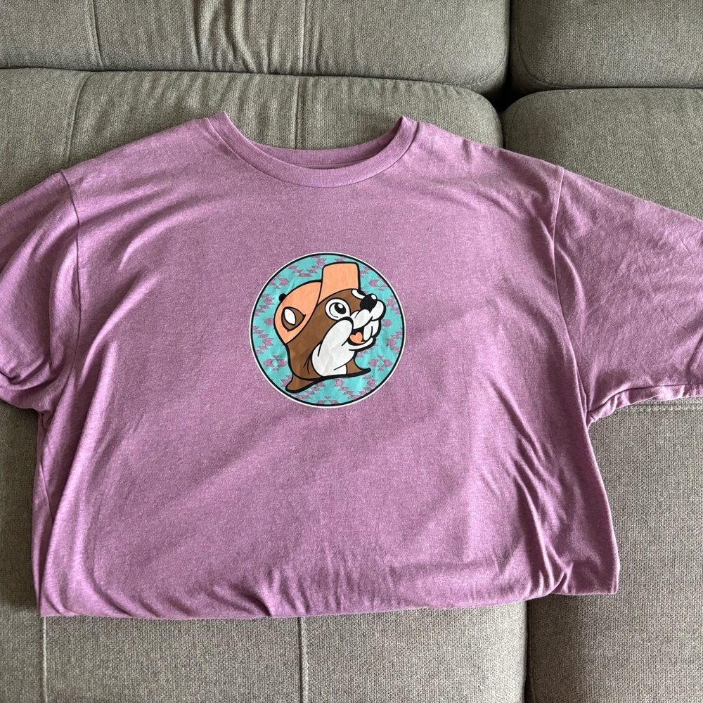 NWOT WESTERN BUCEES TEE